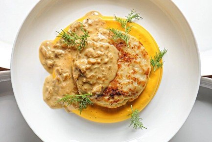 Нежные щучьи котлеты с морковным кремом