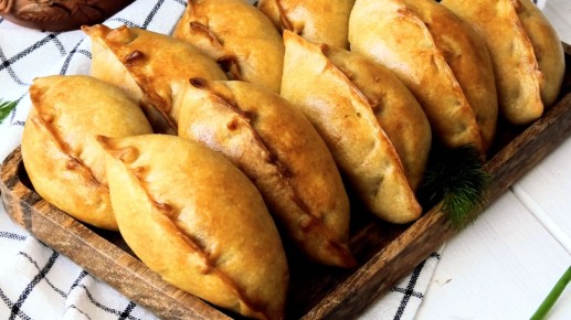 Пирожки с цельнозерновой мукой: вкусные и простые в приготовлении