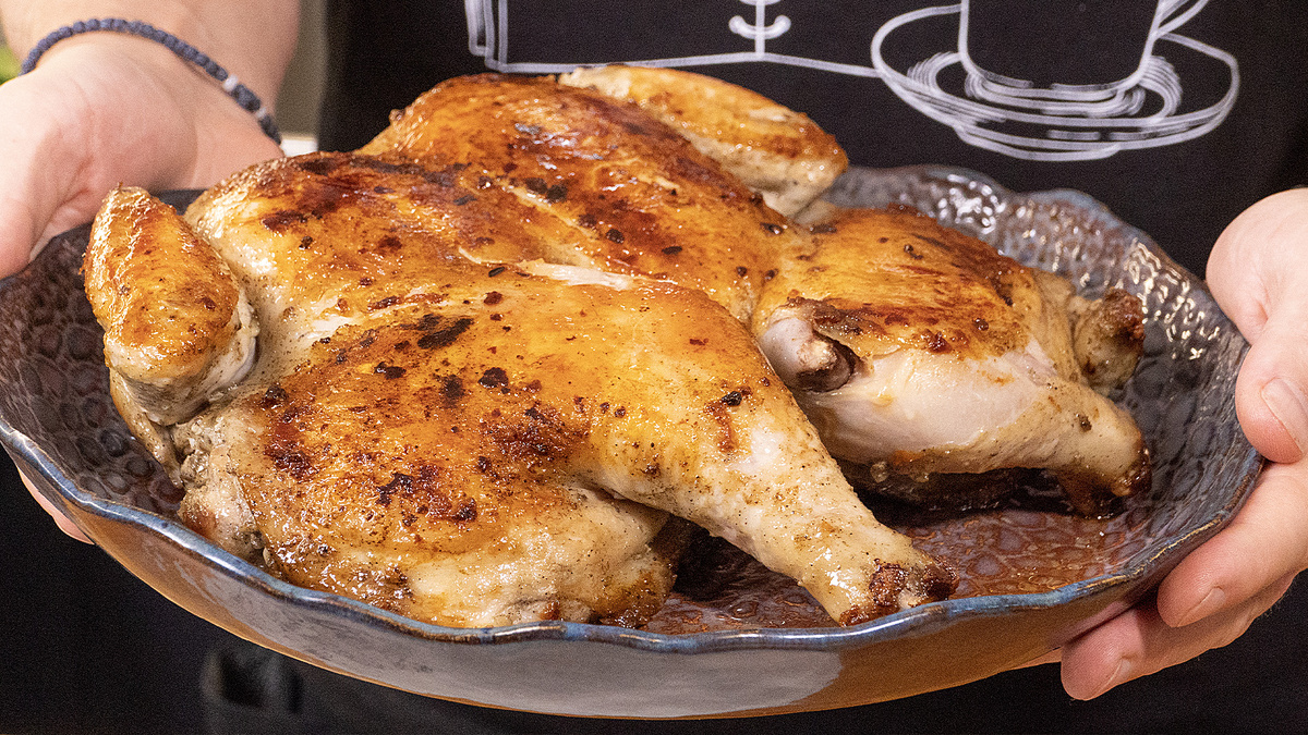 Цыпленок табака: Как повторить легендарное блюдо 80-х