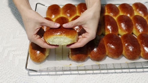 Как приготовить воздушные пирожки с яблоками на сдобном тесте