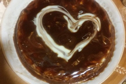 Нежный сметанник в шоколадной глазури: простой рецепт