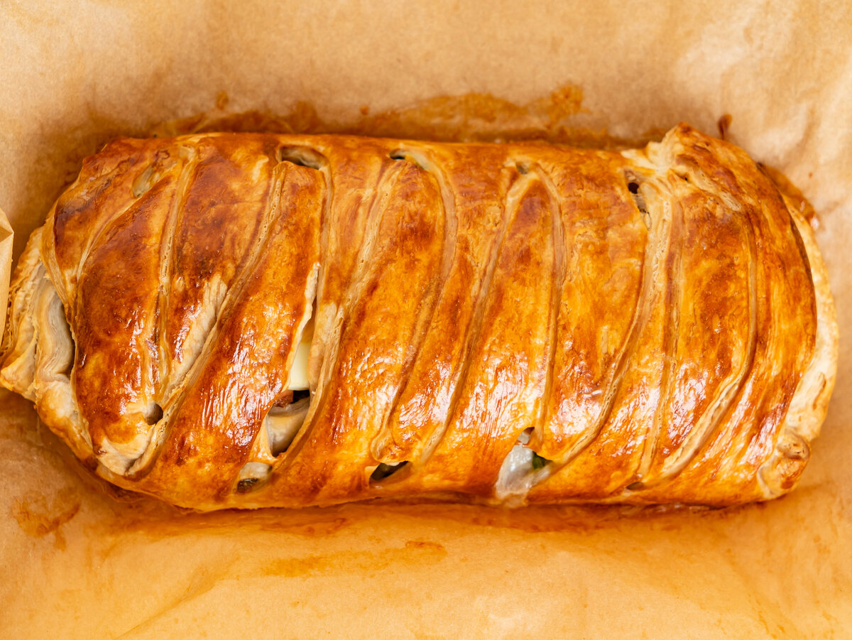 Ностальгический аромат пирога с вареньем: вернемся к бабушкиным рецептам