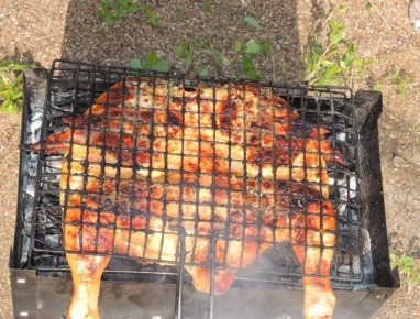 Цыпленок тапака на мангале: Праздник для гурманов