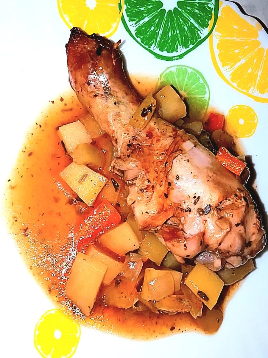 Сочнейший хит: запеченные куриные голени с овощами для уютного вечера