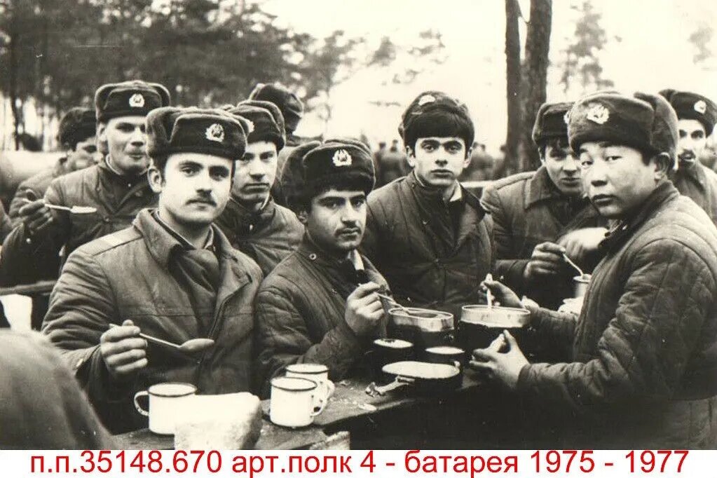 Воспоминания о сухпаях: неожиданные истории солдатской жизни