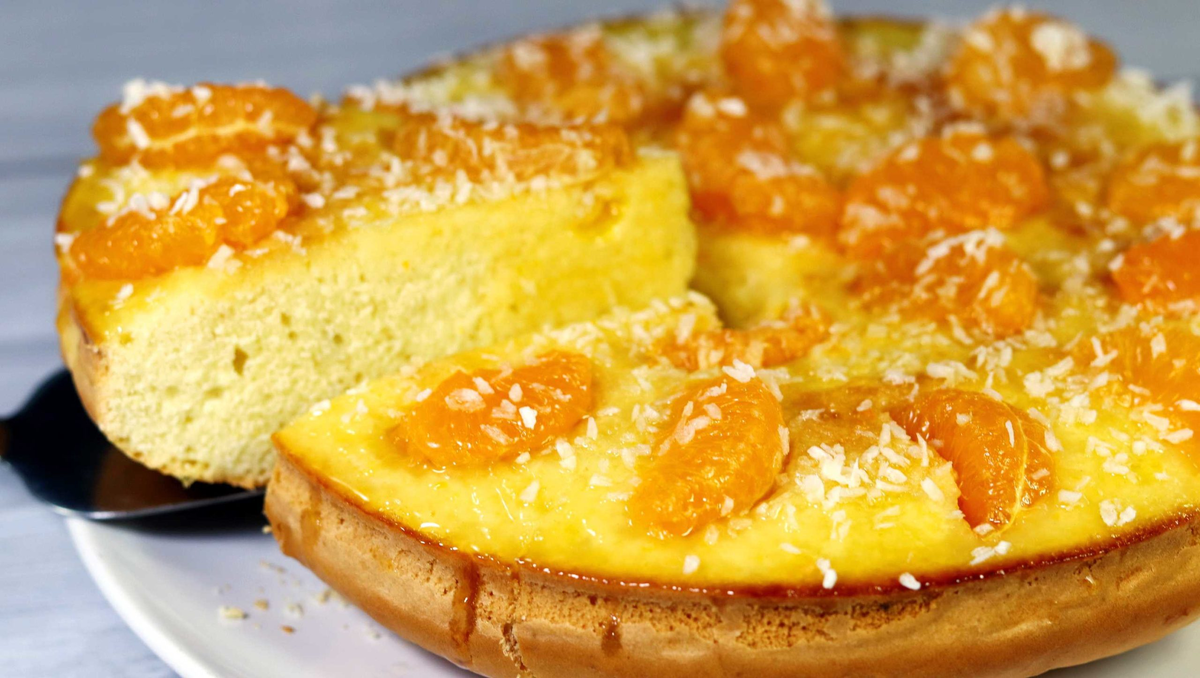 Заливной мандариновый пирог: яркая выпечка для новогоднего угощения