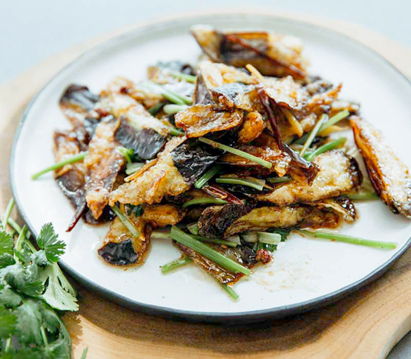 Невероятно вкусные хрустящие баклажаны с уникальным сычуаньским соусом