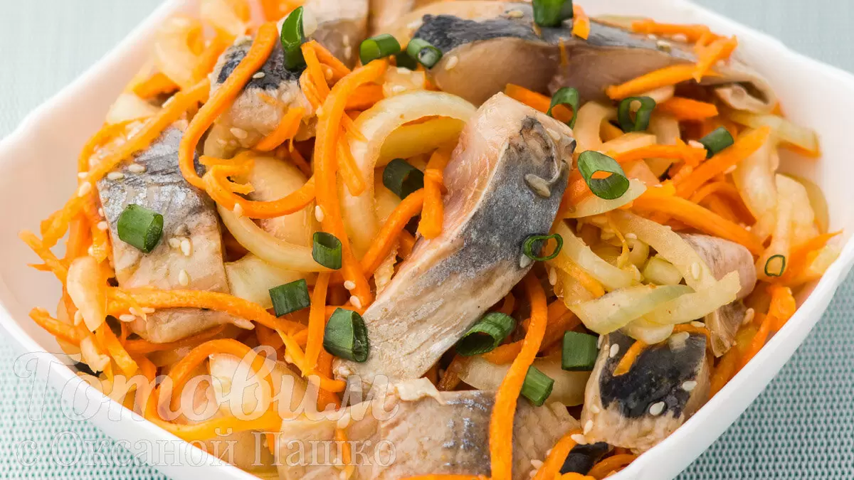 Вдохновляющий салат из селедки по-корейски для любого стола