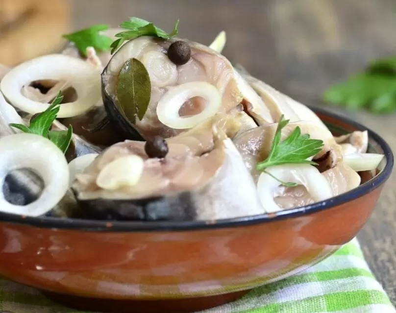 Идеальный рецепт маринованной скумбрии