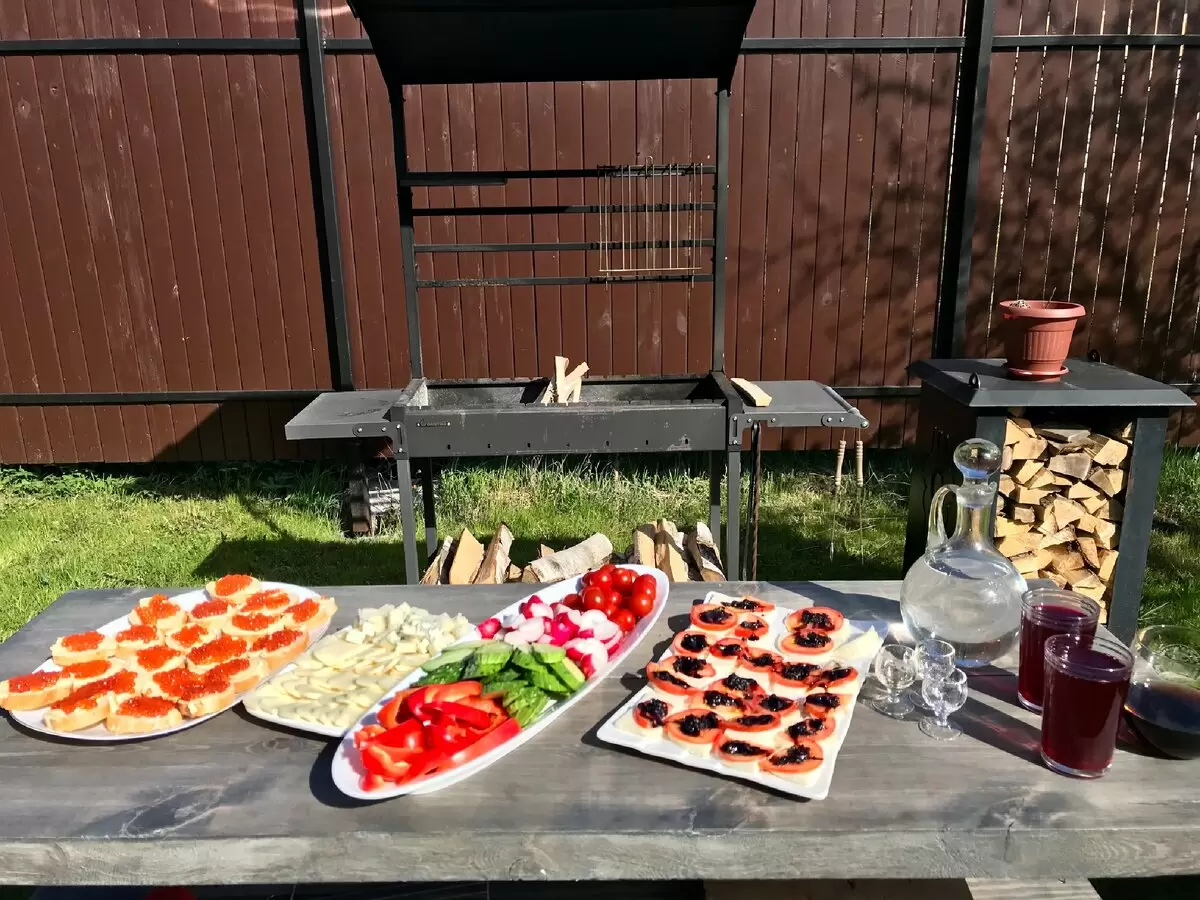 Два дня рождения в один день: как мы устроили праздник без электричества