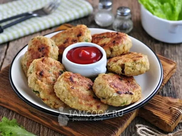 Узнала рецепт котлет, которые очень похожи на мясные. Теперь кризис мне не страшен?