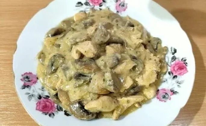 Паста альфредо: простой и вкусный рецепт с курицей и грибами