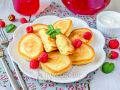 Как приготовить пышные оладьи на сметане: невероятные рецепты для семейного завтрака