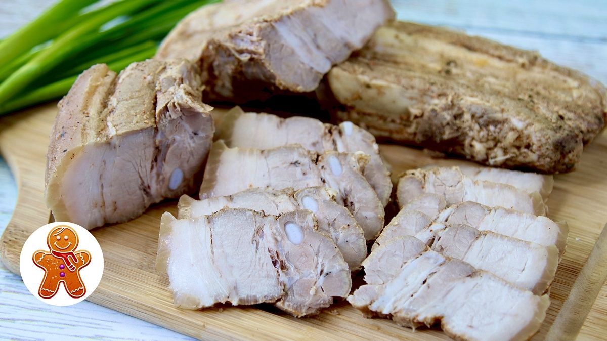 Как приготовить вкуснейшую грудинку: простой и необычный рецепт